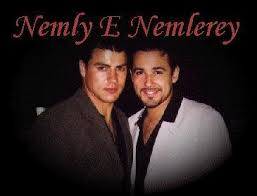 images?q=tbn:ANd9GcR2t1zE9OvSa8vkgNHira-V_dFcM9_xZTwsLNvNiNKYvlAdoKzy&t=1