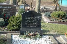 Grab von Kurt Nowack (26.05.1897-08.04.1974), Friedhof Jemgum