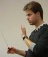 De 30-jarige Michael Engelbrecht, zelf euphonium-speler en een van de ... - dirigent3