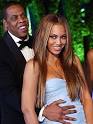 beyonce falls on stage