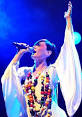 Image Sarah Blasko performing at Picture