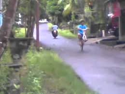 angkat sepeda tanpa ban.mp4 - YouTube
