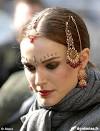 La belle Nathalie Portmann joue le jeu dans Carmencita, le clip bollywoodien ... - natalie-portman(2)
