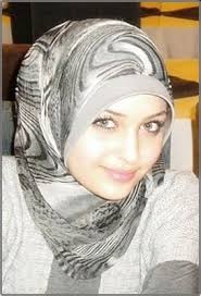 Model jilbab wanita arab modern terbaru
