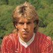 Thomas Siegmund. Position: Mittelfeld Geburtstag: 16.11.1964. Geburtsort: - svk-fc12