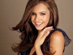 Nina Dobrev