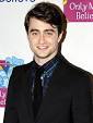 http://upload.wikimedia.org/wikipedia/commons/thumb/7/70/Daniel_Radcliffe,_2011.jpg/200px-Daniel_Radcliffe,_2011.jpg
