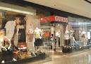 Beverly Center: GUESS