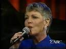 Wesla Whitfield - Give Me A Kiss To Build a Dream On