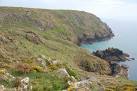 Taken from the coastal path at Beagles Point, looking down on Beagles Hole - via Daymix