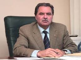 Preşedintele CJ Argeş, Constantin Nicolescu, ar putea fi operat din nou pe cord, el urmând să efectueze, în cursul acestei săptămâni, un nou consult la ... - nicolescu_constantin
