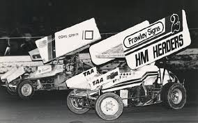 Zach Zimmerly, is the fastest 15 year-old in sprint car racing! Garry Rush and Rick Aunger battle in the old-school Australia shot. - GarryRushRickAunger