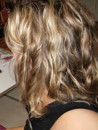 Women's hairstyles for thin hair or thinning hair