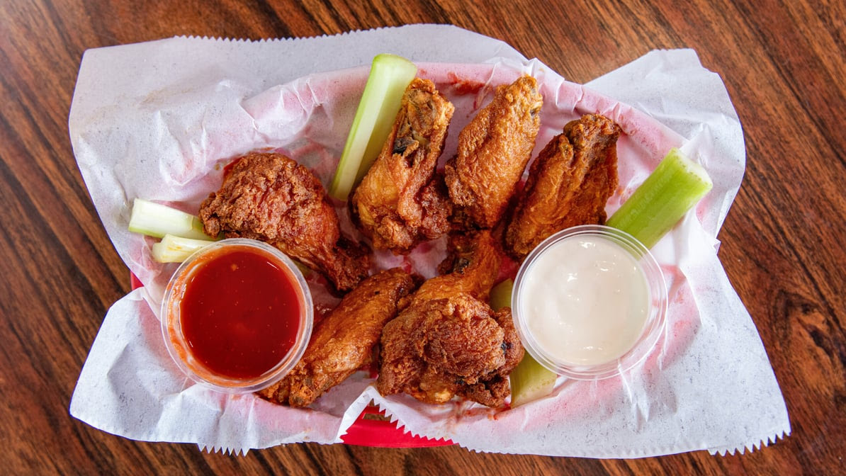 Slingers Pizza & Grill