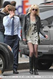 Chace \u0026amp; Taylor Filming - Chace Crawford And Taylor Momsen Photo ... - Chace-Taylor-Filming-chace-crawford-and-taylor-momsen-5232328-422-630