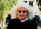 ο Νίκος Καρβέλας