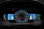 voiture dans un champ