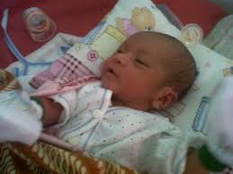 Bayi Malang Itu Dinamai, Rizky Anugrah. bangkapos.com/rudy. Sang jabang bayi yang saat ini masih dirawat di Puskesmas Tempilang, Rabu (14/12/2011) akhirnya ... - Bayi_Sawit