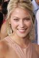 http://tristanfiona.blogpaint.com/uploads/laura_ramsey_2010_01.jpg