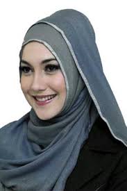 Cara Berhijab Untuk Wajah Bulat - Arofah.com - Arofah.com