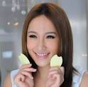 like Elva Hsiao (萧亚轩)