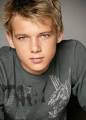 ... Original Image Size - Damien - Max Thieriot.jpg - 250x350 (24.42 KB) - - Damien_-_Max_Thieriot