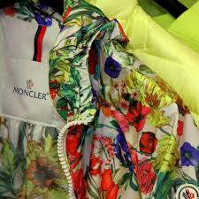 Jacke von MONCLER No 23 Gerlinde Knaf Heilbronn Accessoires