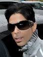 http://upload.wikimedia.org/wikipedia/commons/thumb/e/ea/Prince.jpg/220px-Prince.jpg