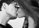 http://cdn.mundodastribos.com/365888-beijo_1.jpg