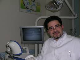 Gaetano Caputo. N° iscrizione Ordine dei Medici: 518. Iscritto a Dentisti-Italia.it il 07-02-2010. Laurea: Odontoiatria e Protesi Dentaria - DSCN4222
