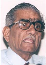 Shanti Bhushan, Counsel for petitioner Raj Narain. He later became Union Law Minister. - 20080425250808204