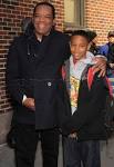 John and David Witherspoon arrive at David Letterman – Moms ...