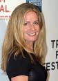 http://upload.wikimedia.org/wikipedia/commons/thumb/d/de/Elisabeth_Shue_at_the_2009_Tribeca_Film_Festival_2.jpg/220px-Elisabeth_Shue_at_the_2009_Tribeca_Film_Festival_2.jpg