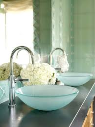 44 Sea-Inspired Bathroom Décor Ideas - DigsDigs