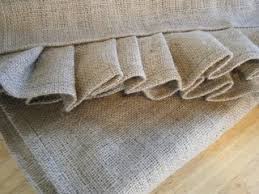 Putting things all together... :  wedding rustic pink burlap bling green outdoor Images?q=tbn:ANd9GcRaAIwS23P TYmqaXW O1ESpB4Flo DEMQtzhwwb4jiiUxQExMzLA