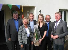 m Kreise der Bürgermeister: V.l. Michael Mahlert, Roswita Schulte, Volker Berg, Ellen Demuth, Dieter Labonde, Werner Grüber. Schon im Juli 2010 hatte Demuth ...