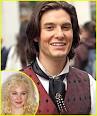 Photo: Ben Barnes Cast as Hamlet in 'Ophelia' / iGossip