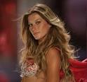 Gisele Bundchen Bio Biography | Gisele Bundchen photos pics pictures