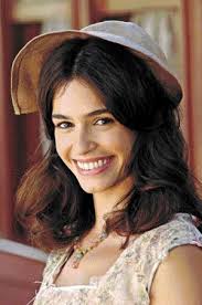 Maria Flor interpreta Aline, personagem que dá nome à série que estreia na Rede Globo no dia 01.10.2009, logo após &#39;A Grande Família&#39;, baseada na personagem ... - maria_flor