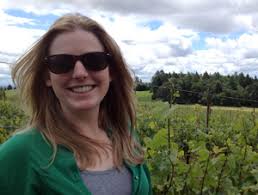 I just wanted to share the good news that Lindsay Jordan won âBest student paper in Viticultureâ at the American Society of Enology and Viticulture ... - jordan_vineyard2x300-1xcz500