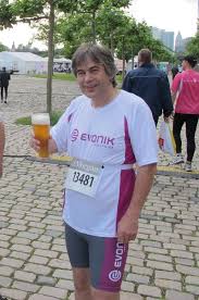 ... für Frauen geöffnet, 1974 folgte der Berlin Marathon, den Jutta von Haase in 3:22:01 Stunden gewann.