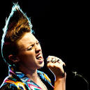 La Roux