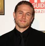 charlie-hunnam-2012-critics-choice-tv-awards-01 | THESUBCLUB books