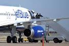 Reports: Passengers subdue 'erratic' JETBLUE PILOT