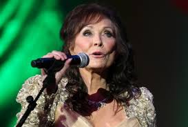 loretta lynn-9