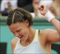 US Lindsay Davenport celebrates her victory against Belgium Kim Clijsters ... - xin_1705023010064612660014