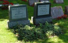 New Light Cemetery:Harold and Heidi Cohn. Harold Cohn: a Gentle-Man who understood. Heidi Cohn: we remember the love you gave, the friend you were, ... - hh-cohn