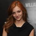 Abby Elliott. Getty Images