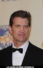 Classify Chris Isaak
