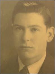 Timothy Evans (pictured around 18 years of age). It is 60 years to the day since Timothy Evans was hanged for the murders - _47438318_014